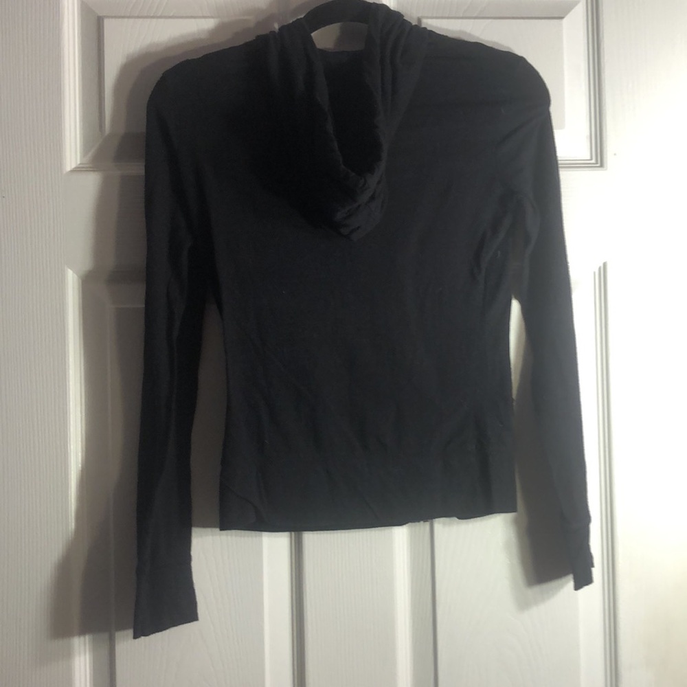 Small black jacket - Picture 3 of 4
